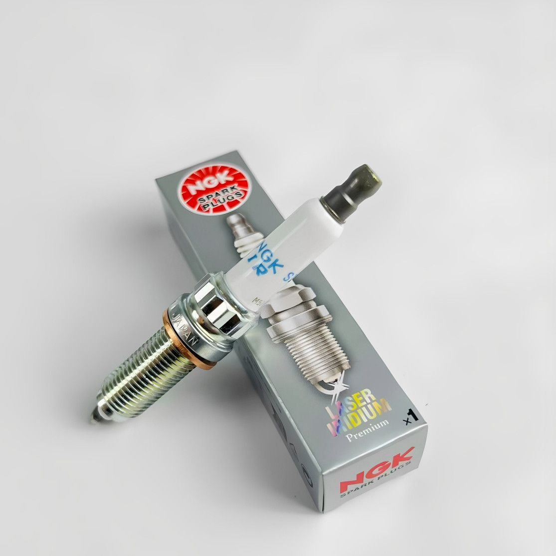 NGK Spark Plug 97506 fits BMW 1 Series, 5 Series, X5, X6 with high-quality iridium-plated spark plugs.