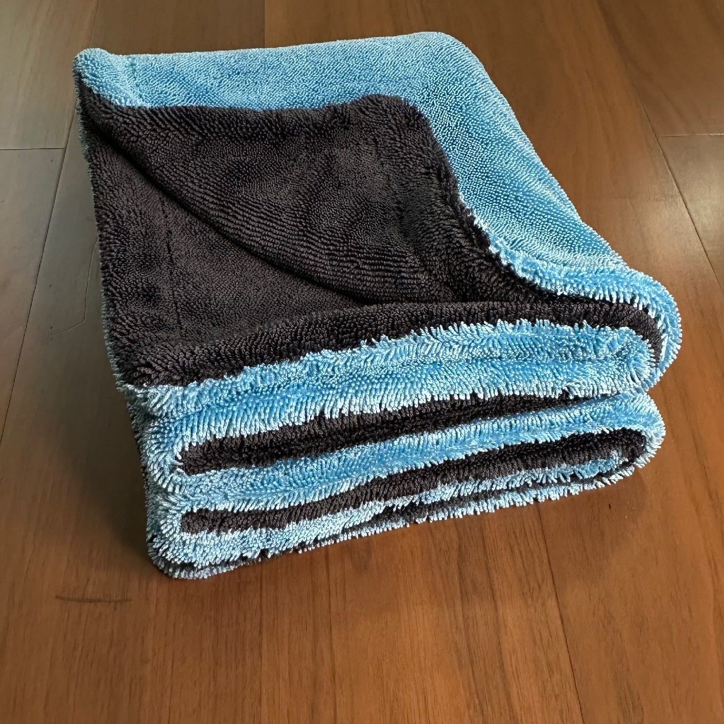1400GSM Premium Edgeless Twisted Loop Microfiber Car Drying Towel